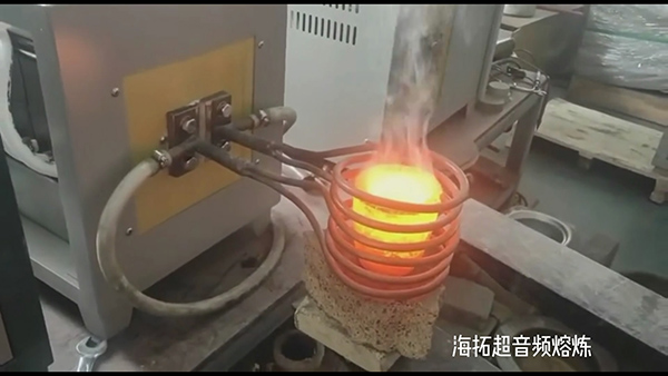 超音频熔炼炉这个比较少见因为一般用中高频熔炼炉