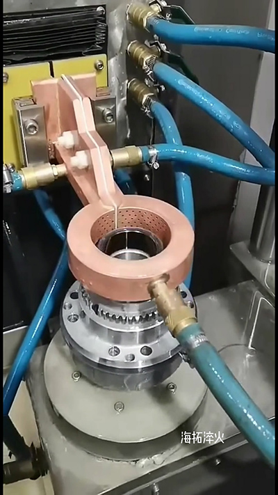 高频淬火机床对工件表面自动化淬火