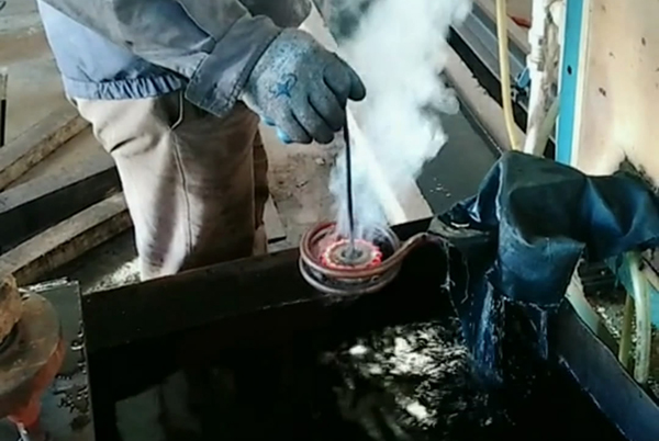 链轮齿轮淬火设备高频淬火机床