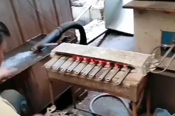 扳手淬火设备高频淬火机
